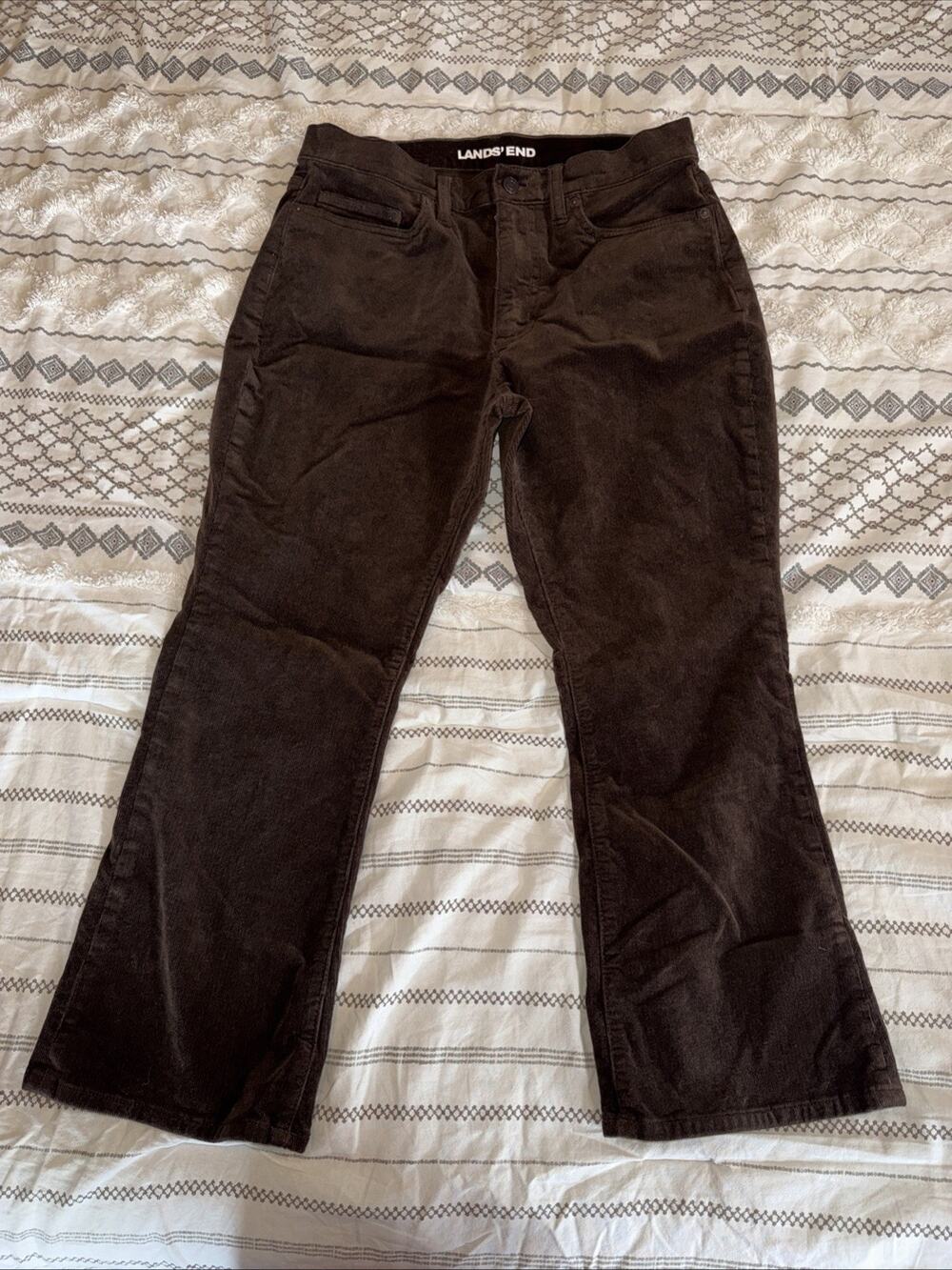 EUC Lands' End Corduroy Pants Womens Size 10P Brown Boot Cut Cotton